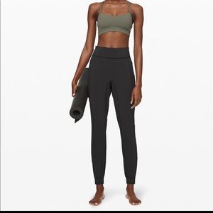 lululemon Sun Setter jogger- Black Size 8